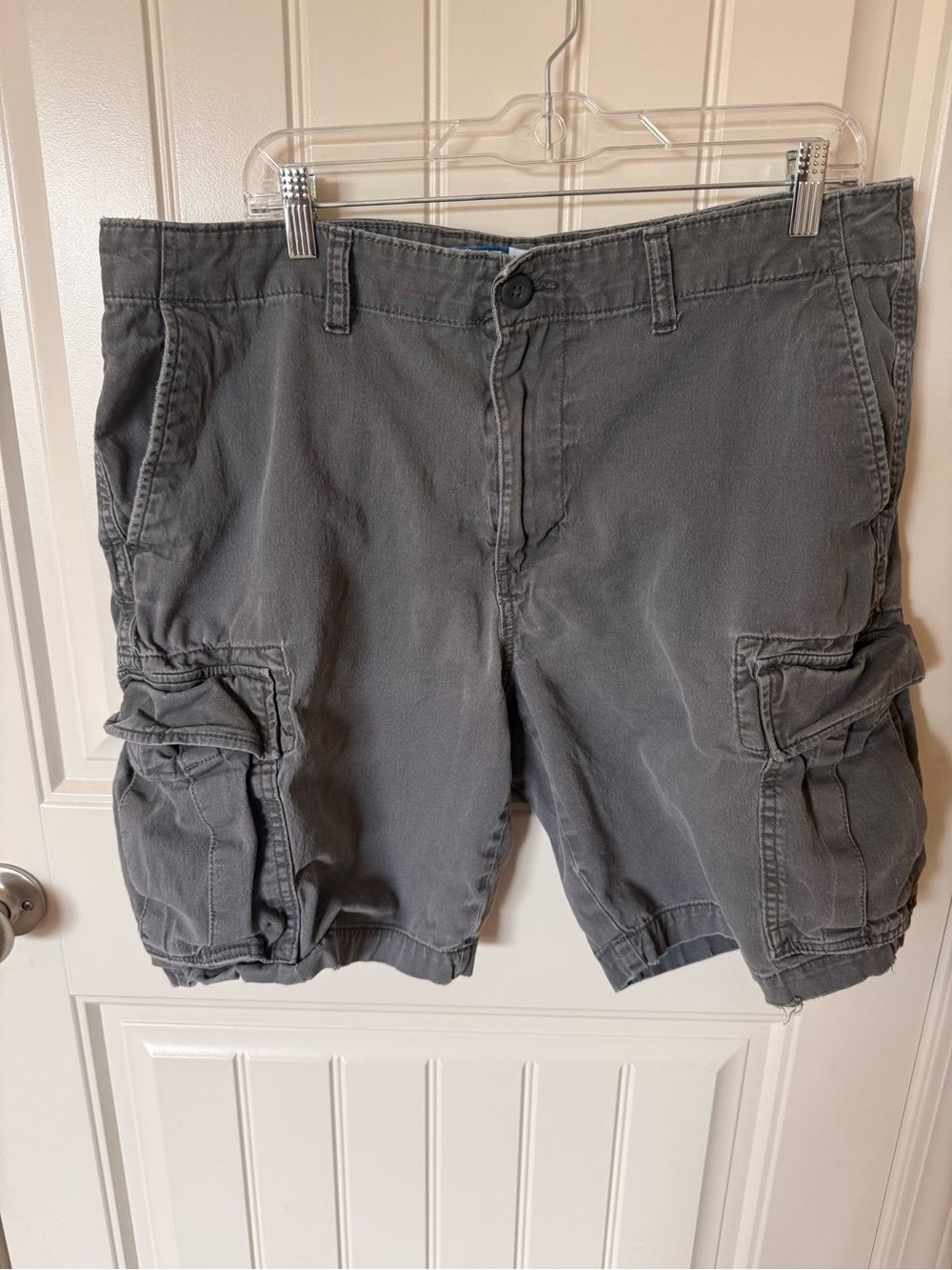Old Navy Charcoal Cargo Shorts